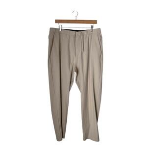 Lululemon High Rise Jogger Pants XL Beige Casual Athletic Streetwear Commute
